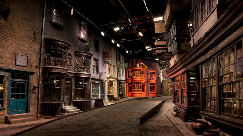 Warner Brothers Studio Tour Online Shop
